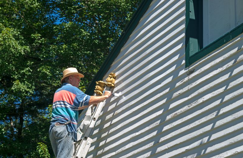 Seasonal Siding Projects